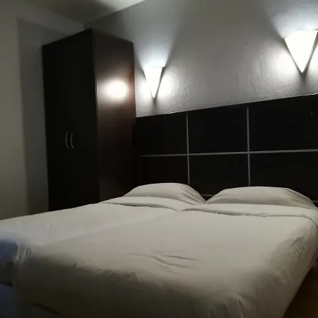 Hotel Du Globe 18 Paříž