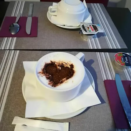 Du Globe 18 Hotel
