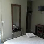 Du Globe 18 Hotel