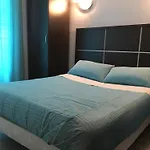 Du Globe 18 Hotel