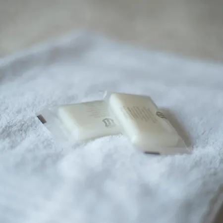 Отель Du Globe 18