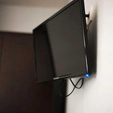 Отель Du Globe 18 Париж